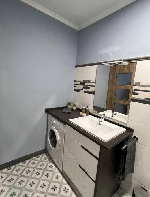 Apartamento Turistico Plaza III Monforte De Lemos Exteriör bild