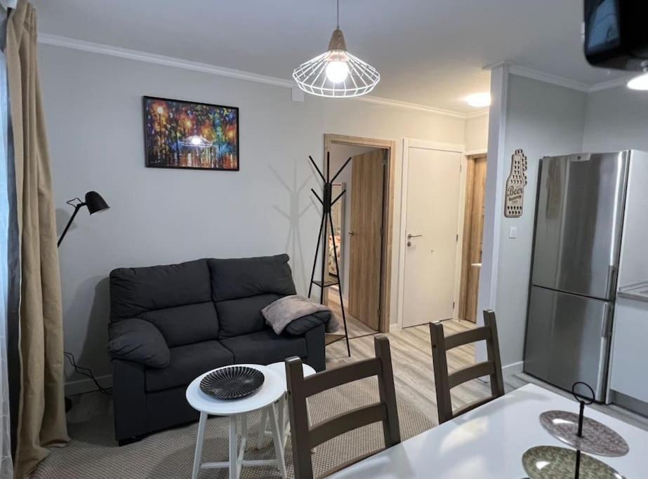 Apartamento Turistico Plaza III Monforte De Lemos Exteriör bild