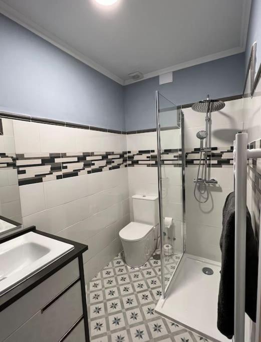 Apartamento Turistico Plaza III Monforte De Lemos Exteriör bild